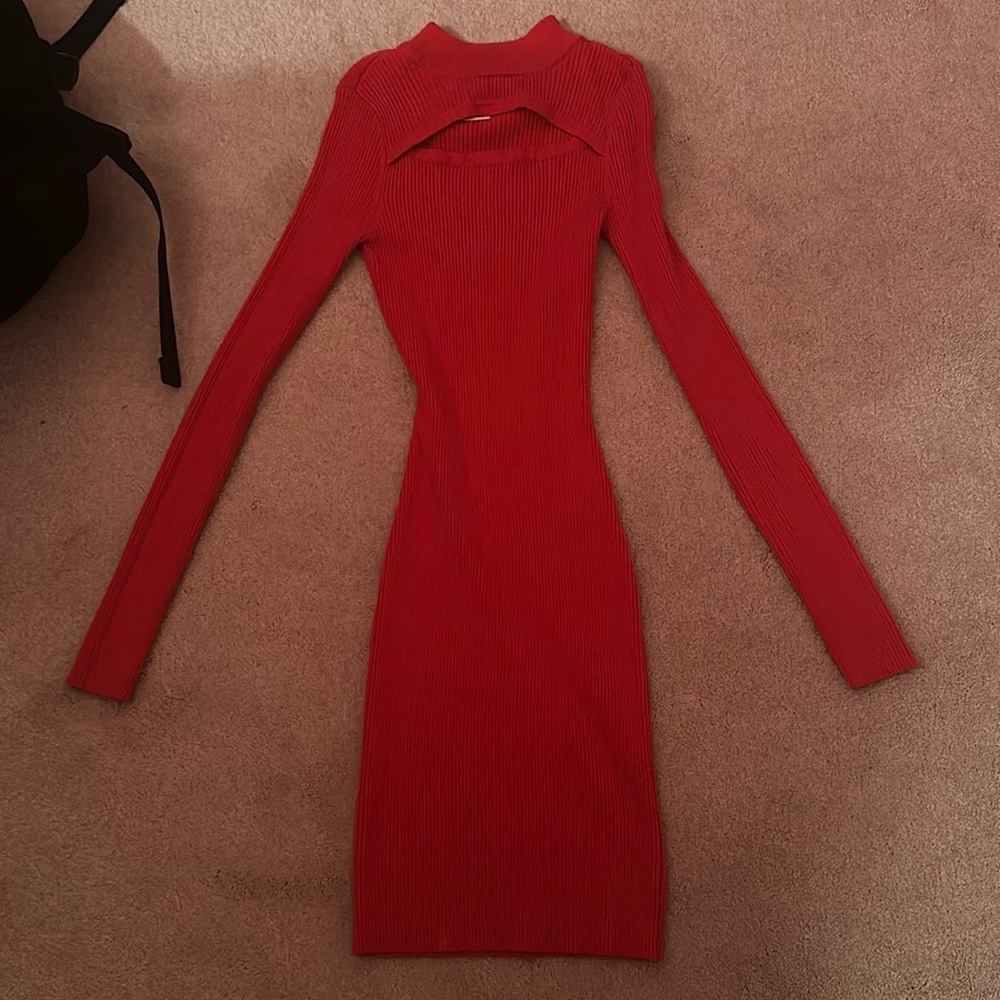 Red bodycon dress